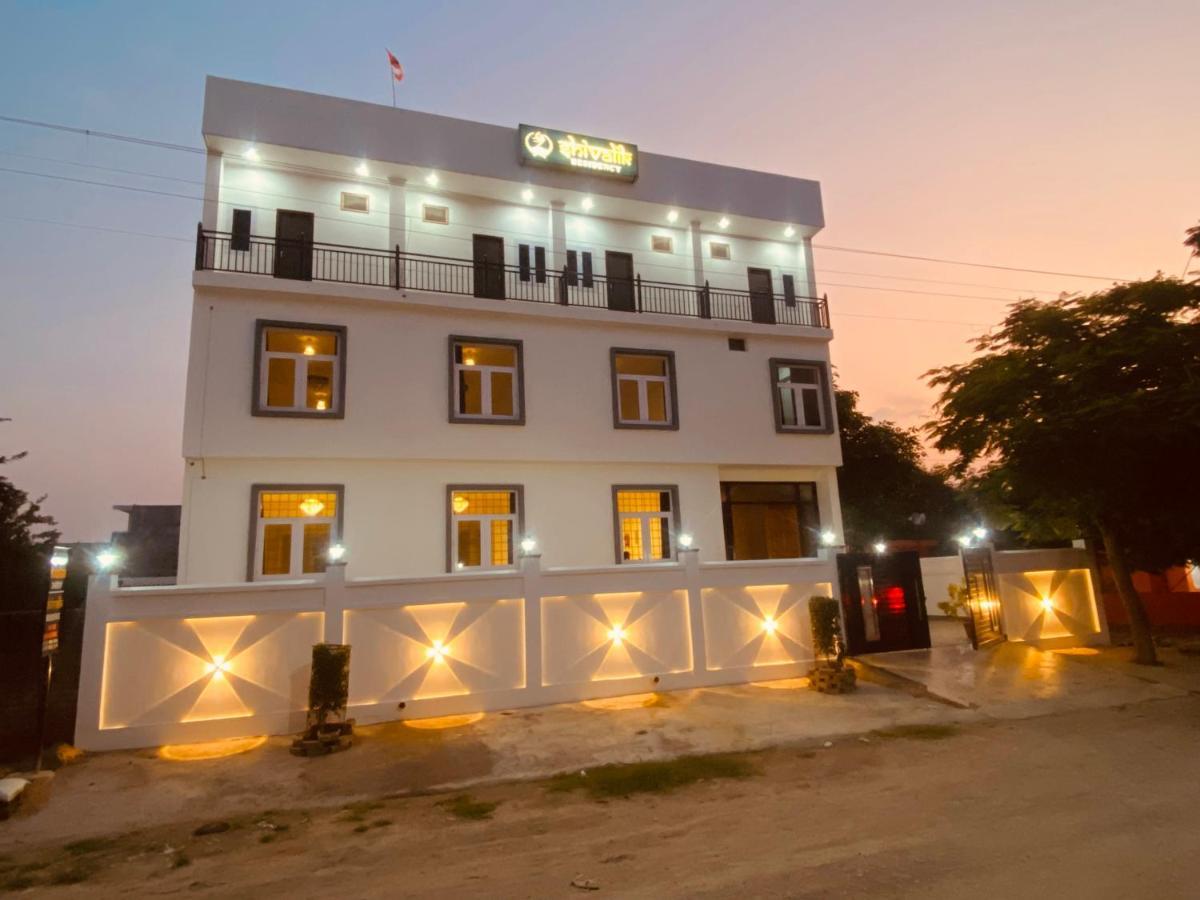 Shivalik Residency - Hotel & Banquet Hall Bāra Banki Exterior foto