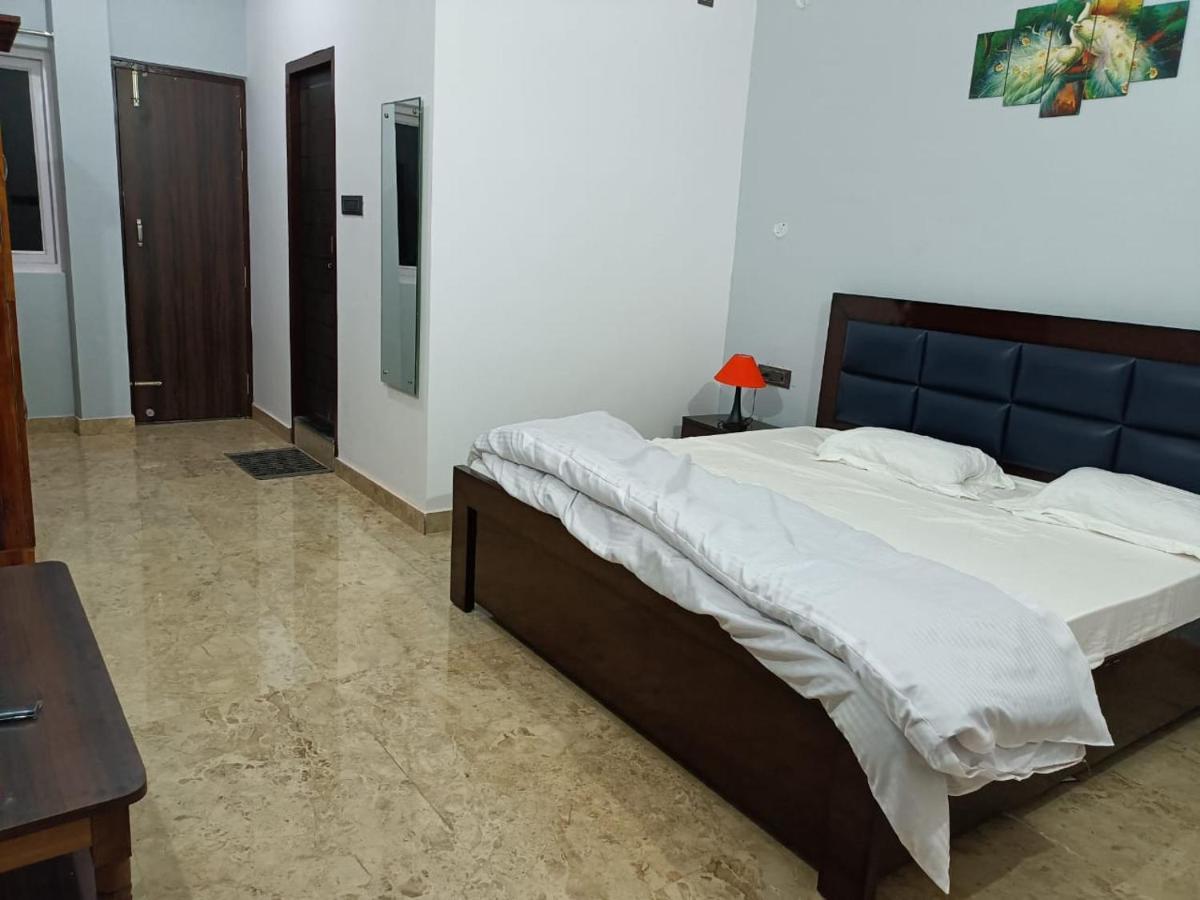 Shivalik Residency - Hotel & Banquet Hall Bāra Banki Exterior foto