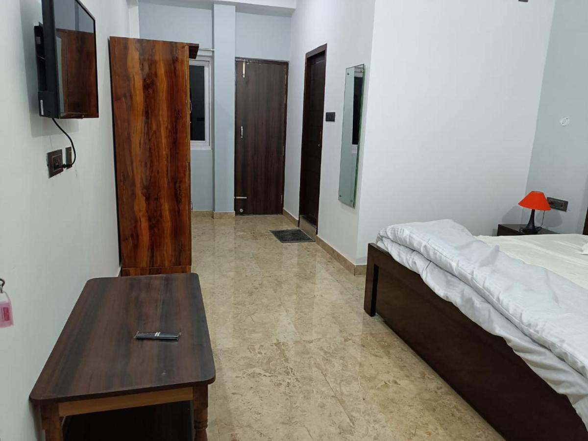Shivalik Residency - Hotel & Banquet Hall Bāra Banki Exterior foto